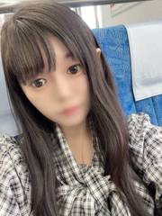 穂乃果【ほのか】(23歳)