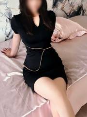 恵【めぐ】(29歳)
